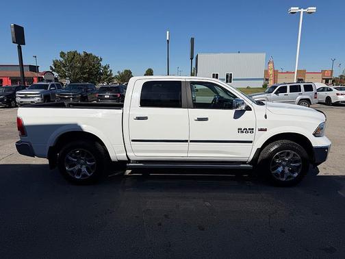 2017 RAM 1500 Laramie