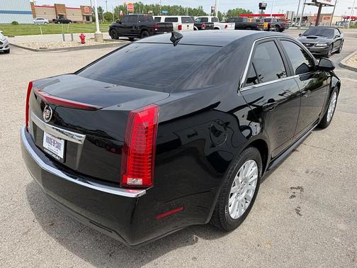 BLK 2013 Cadillac CTS Luxury