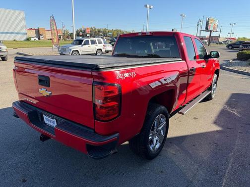 2018 Chevrolet Silverado 1500 Custom