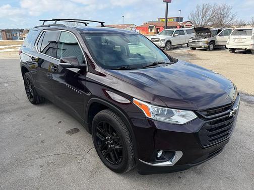 2020 Chevrolet Traverse LT Leather
