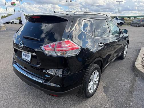 2015 Nissan Rogue SV