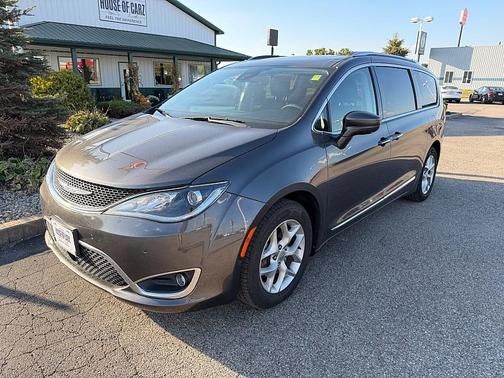 2018 Chrysler Pacifica Touring-L Plus
