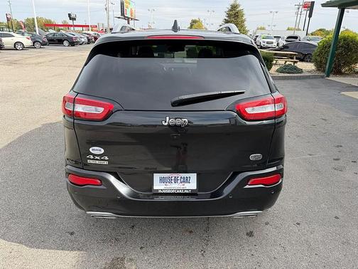 2016 Jeep Cherokee Overland
