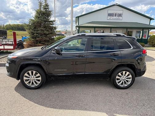 2016 Jeep Cherokee Overland