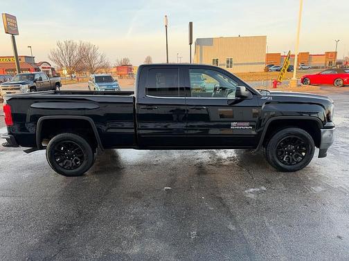 2017 GMC Sierra 1500 SLE