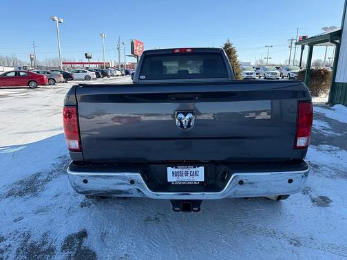 2017 RAM 3500 Tradesman Crew Cab 4x4 8' Box