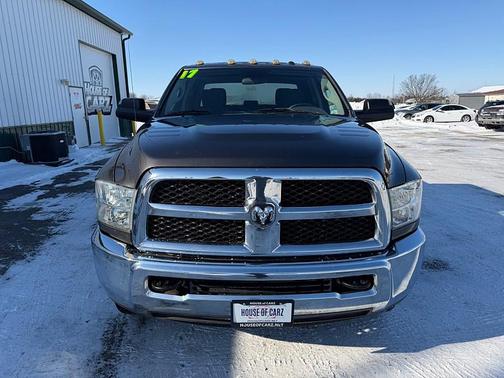 2017 RAM 3500 Tradesman Crew Cab 4x4 8' Box