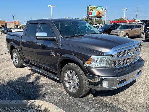 2016 RAM 1500 Laramie