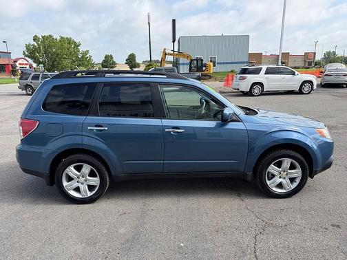 Newport Blue Pearl 2010 Subaru Forester 2.5 X Limited