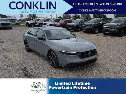 Crystal Black Pearl 2026 Honda Accord SE
