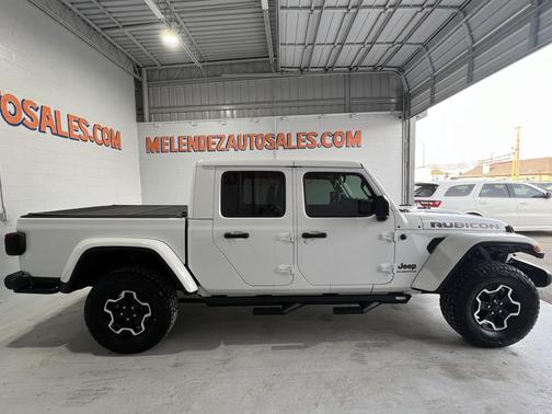Bright White Clearcoat 2020 Jeep Gladiator Rubicon