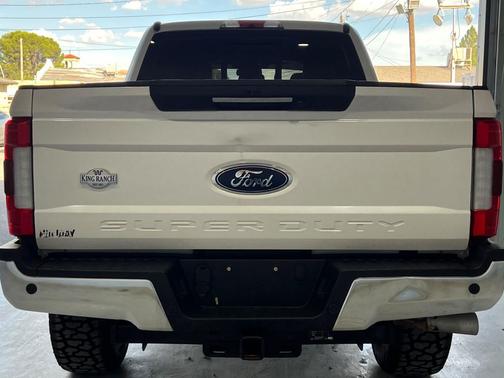 White 2019 Ford F-250 King Ranch