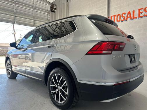 2020 Volkswagen Tiguan 2.0T SE 4MOTION
