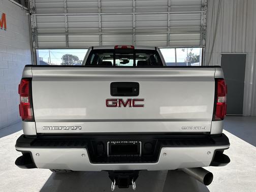 2018 GMC Sierra 2500 Denali