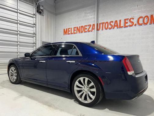 2015 Chrysler 300C Base