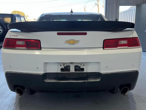Summit White 2014 Chevrolet Camaro 1LT