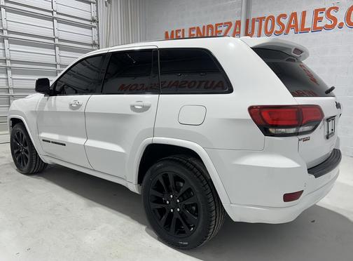 2018 Jeep Grand Cherokee Altitude
