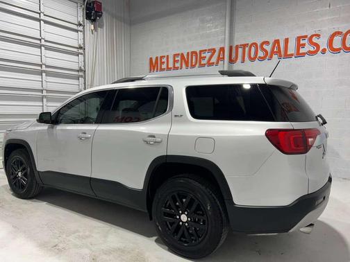 2018 GMC Acadia SLT-1