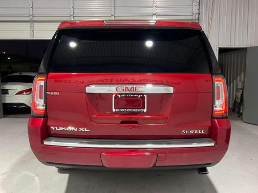 2015 GMC Yukon XL 1500 Denali