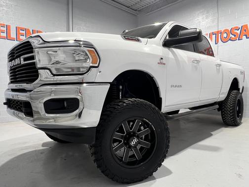 2019 RAM 2500 Big Horn Crew Cab 4x4 6'4' Box