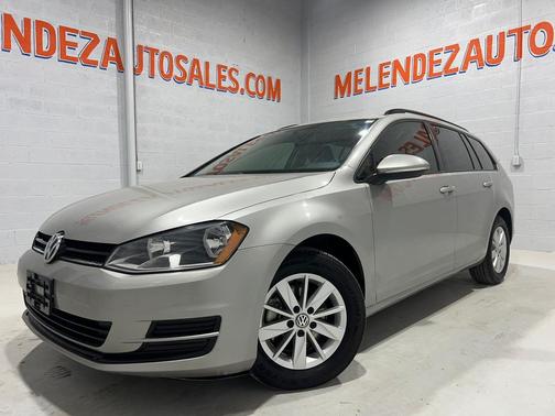 2015 Volkswagen Golf SportWagen TSI S 4-Door