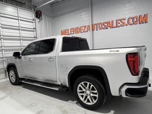 Gray 2019 GMC Sierra 1500 SLT