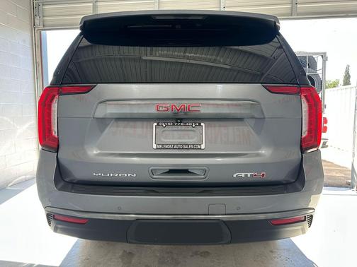 2022 GMC Yukon 4WD AT4