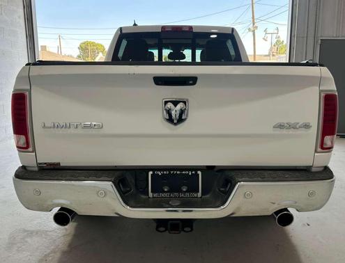 2015 RAM 1500 Laramie