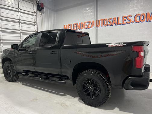 Black 2021 Chevrolet Silverado 1500 LT Trail Boss