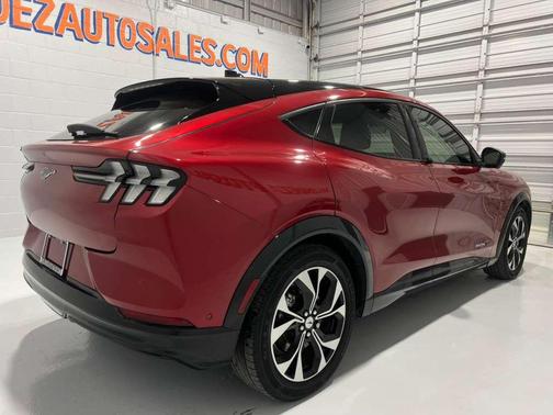 2021 Ford Mustang Mach-E Premium