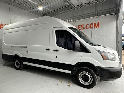 2019 Ford Transit-250 Base