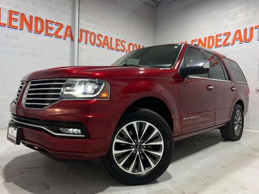2015 Lincoln Navigator Base