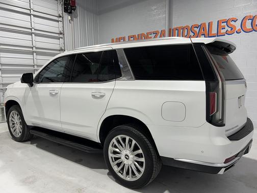 Crystal White Tricoat 2022 Cadillac Escalade Premium Luxury