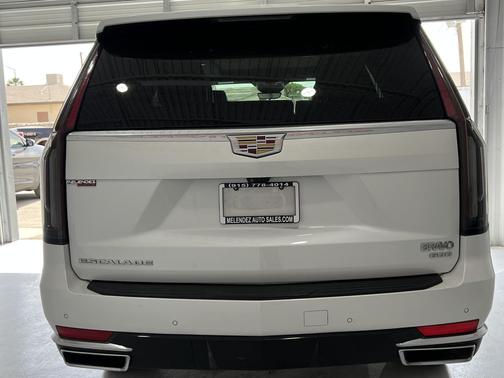 Crystal White Tricoat 2022 Cadillac Escalade Premium Luxury