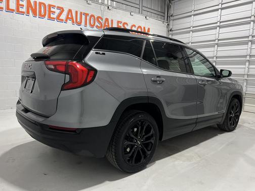 2020 GMC Terrain SLE