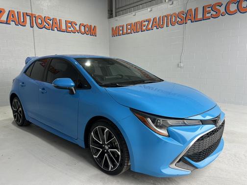 Blue 2019 Toyota Corolla SE