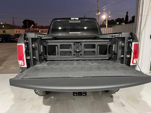 2018 RAM 2500 Limited Crew Cab 4x4 6'4' Box