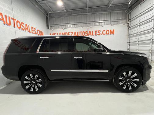 2018 Cadillac Escalade Premium Luxury