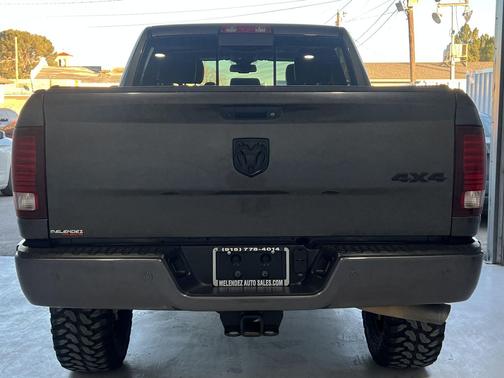 Granite Crystal Metallic Clearcoat 2017 RAM 2500 Laramie Crew Cab 4x4 6'4' Box