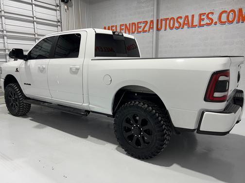 2021 RAM 2500 Big Horn Crew Cab 4x4 6'4' Box