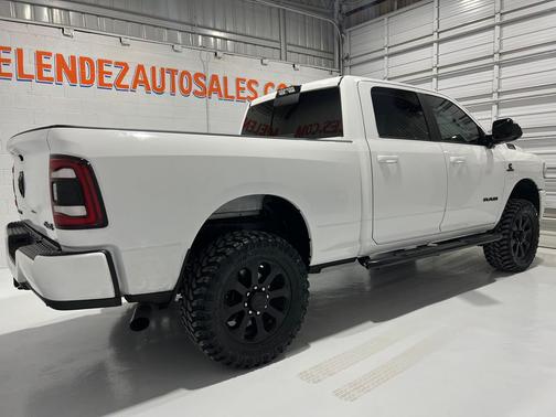 2021 RAM 2500 Big Horn Crew Cab 4x4 6'4' Box