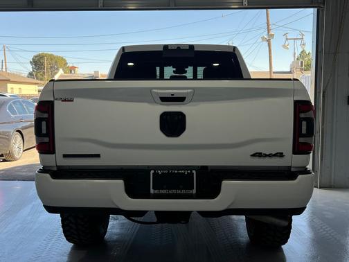 2021 RAM 2500 Big Horn Crew Cab 4x4 6'4' Box