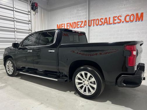 2022 Chevrolet Silverado 1500 High Country