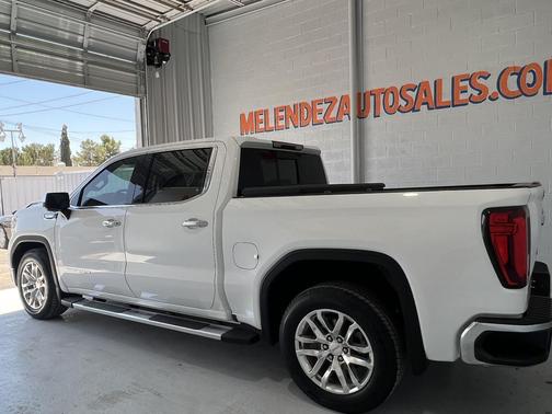 Summit White 2020 GMC Sierra 1500 SLT