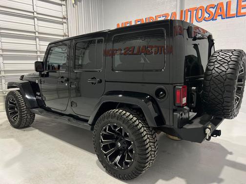 2017 Jeep Wrangler Unlimited Sahara