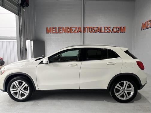 White 2018 Mercedes-Benz GLA 250 Base