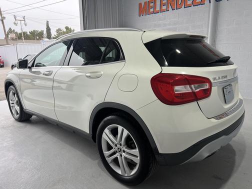 White 2018 Mercedes-Benz GLA 250 Base