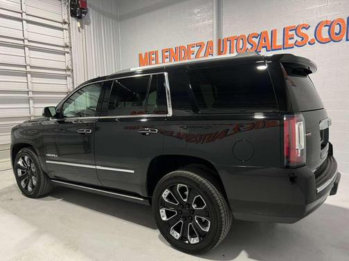 Onyx Black 2019 GMC Yukon Denali
