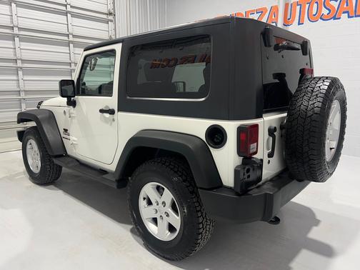 White 2010 Jeep Wrangler Sport