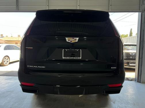 2021 Cadillac Escalade Sport
